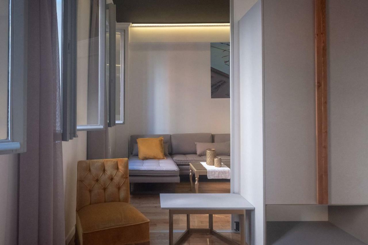 Athenian Yard Suites Exterior foto