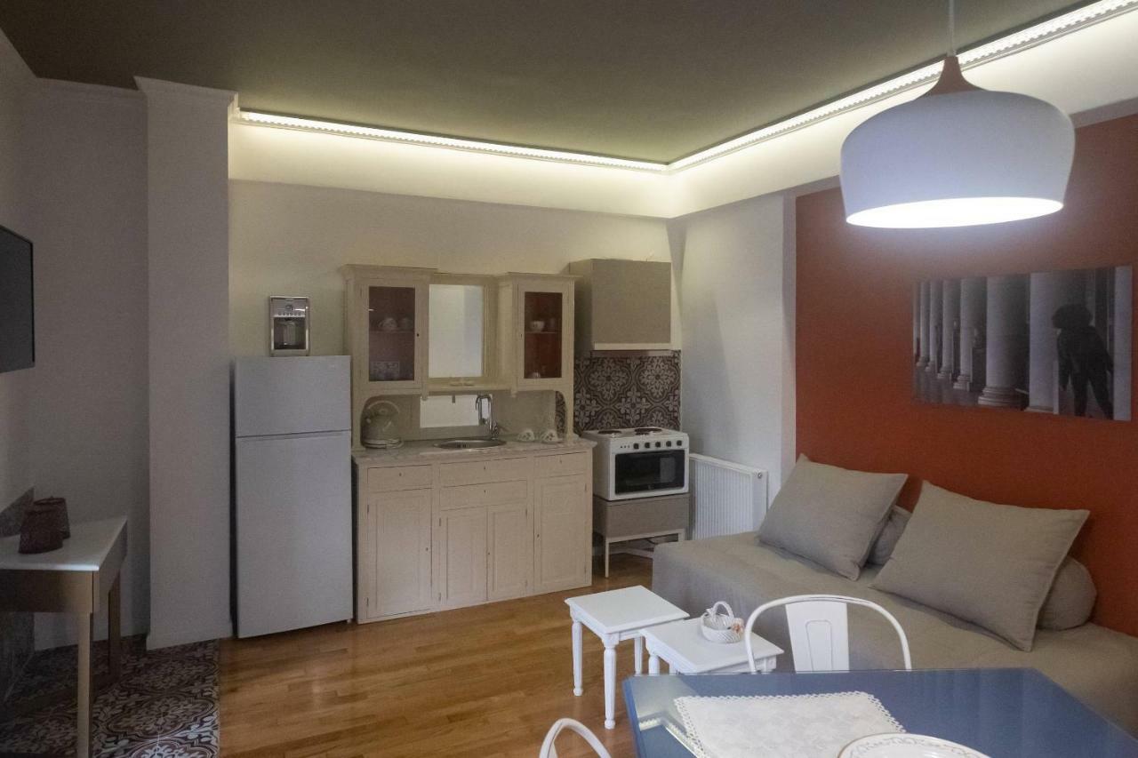 Athenian Yard Suites Exterior foto