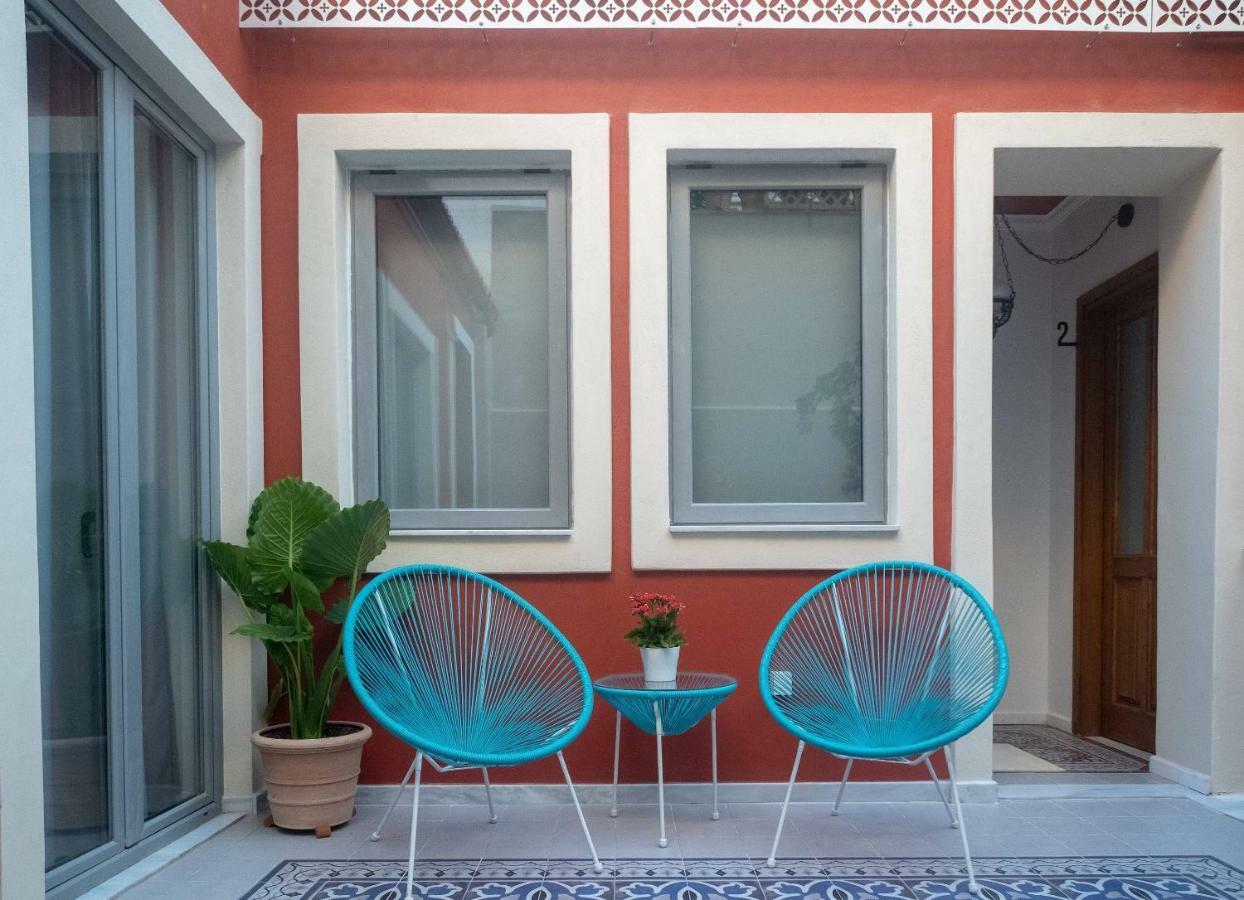 Athenian Yard Suites Exterior foto